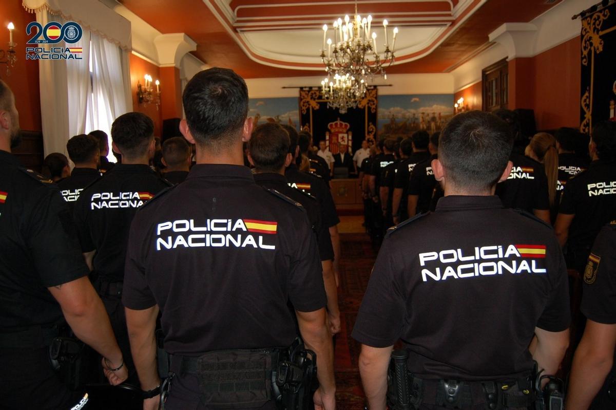 Incorporación de 176 policías nacionales a Canarias