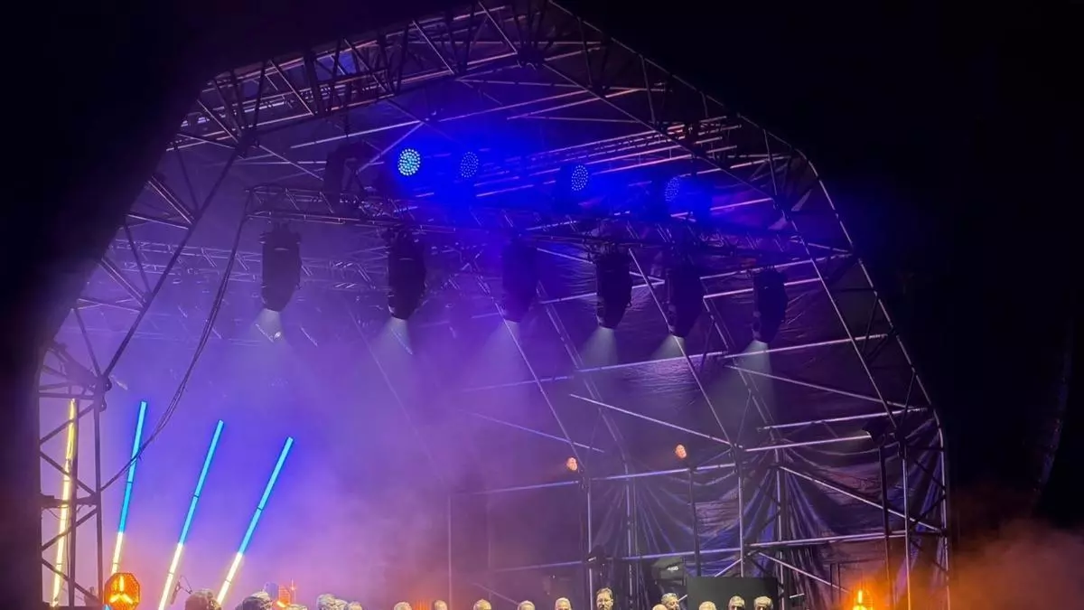 Víctor Manuel hace que "Por el camino de Mieres" sea aún más mierense: esta es la adaptación de la canción para el Coro Minero de Turón