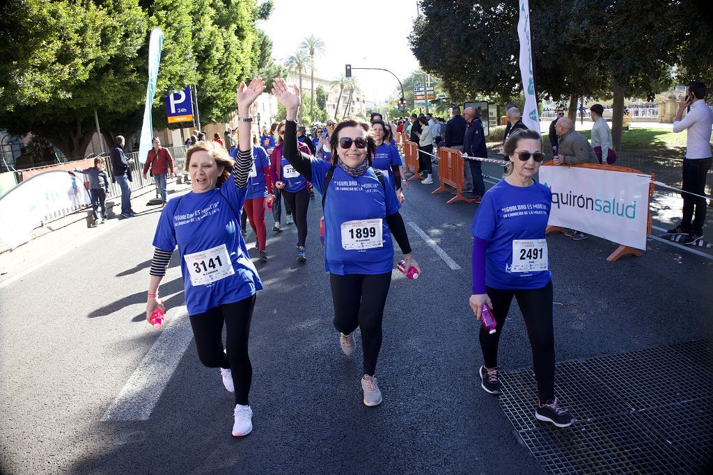 Las imágenes de la llegada a meta de la Carrera de la Mujer de Murcia 2024