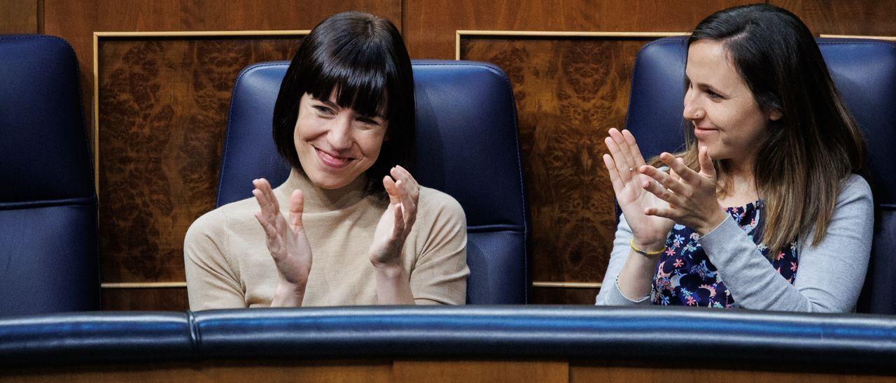 Diana Morant junto a Ione Belarra, tras la aprobación de la ley de Ciencia en el Congreso.