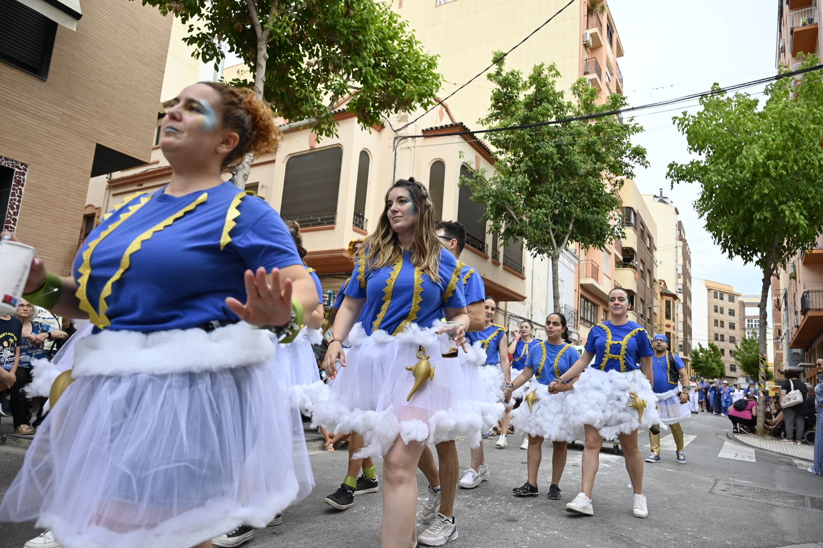 Imaginación y humor al poder en el desfile de las collas del Grau