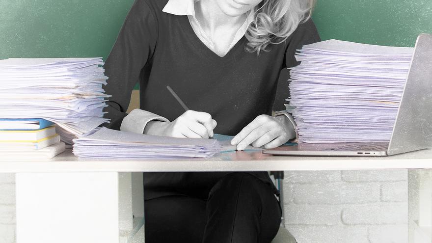 El &quot;lastre&quot; de la burocracia: los profesores tienen que justificar hasta la plastilina que usan
