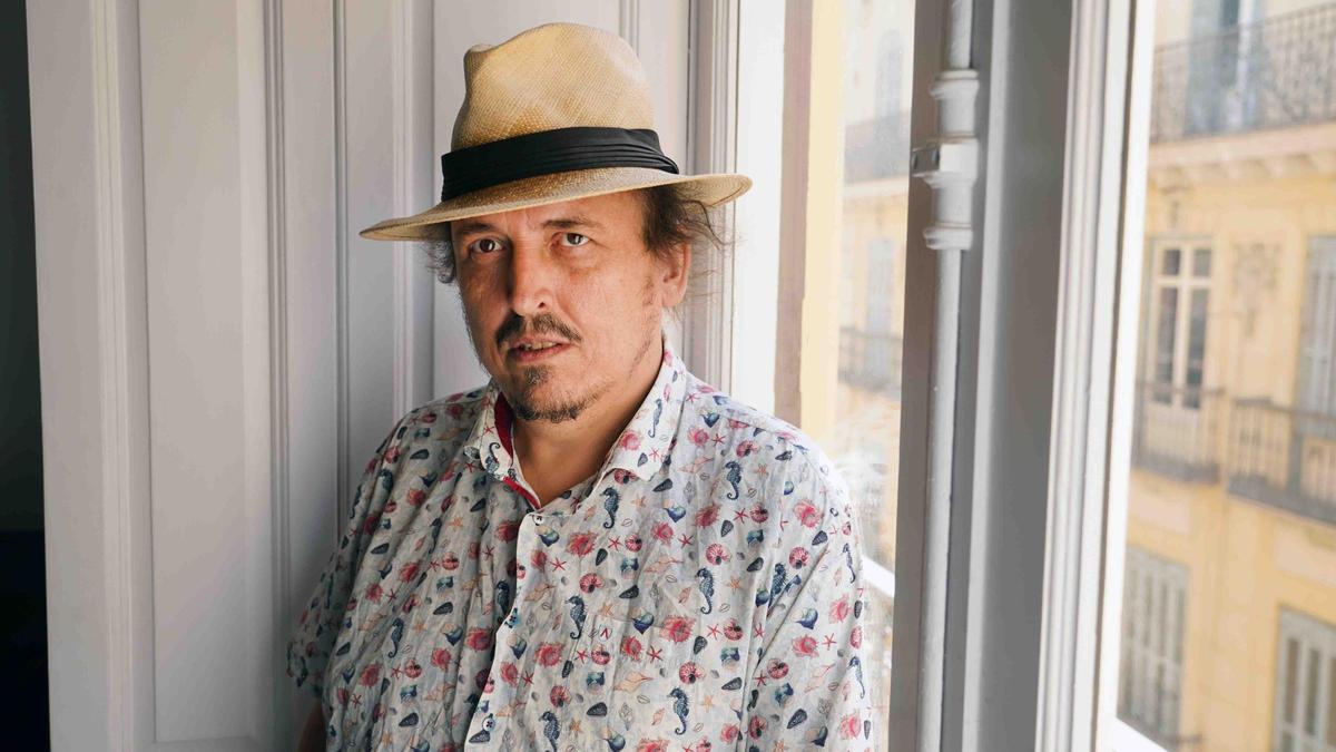 El malagueño Salvador Espada, candidato en las primarias de Podemos, biólogo marino y copropietario de Pollos San Juan.