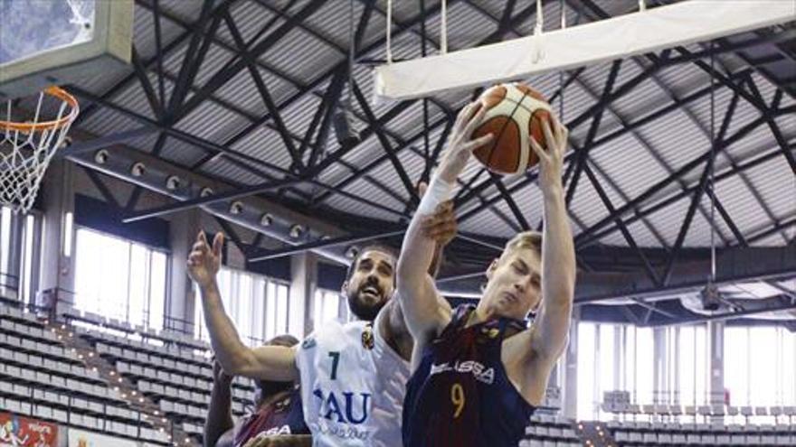 El TAU Castellón naufraga ante el Barcelona B tras forzar la prórroga