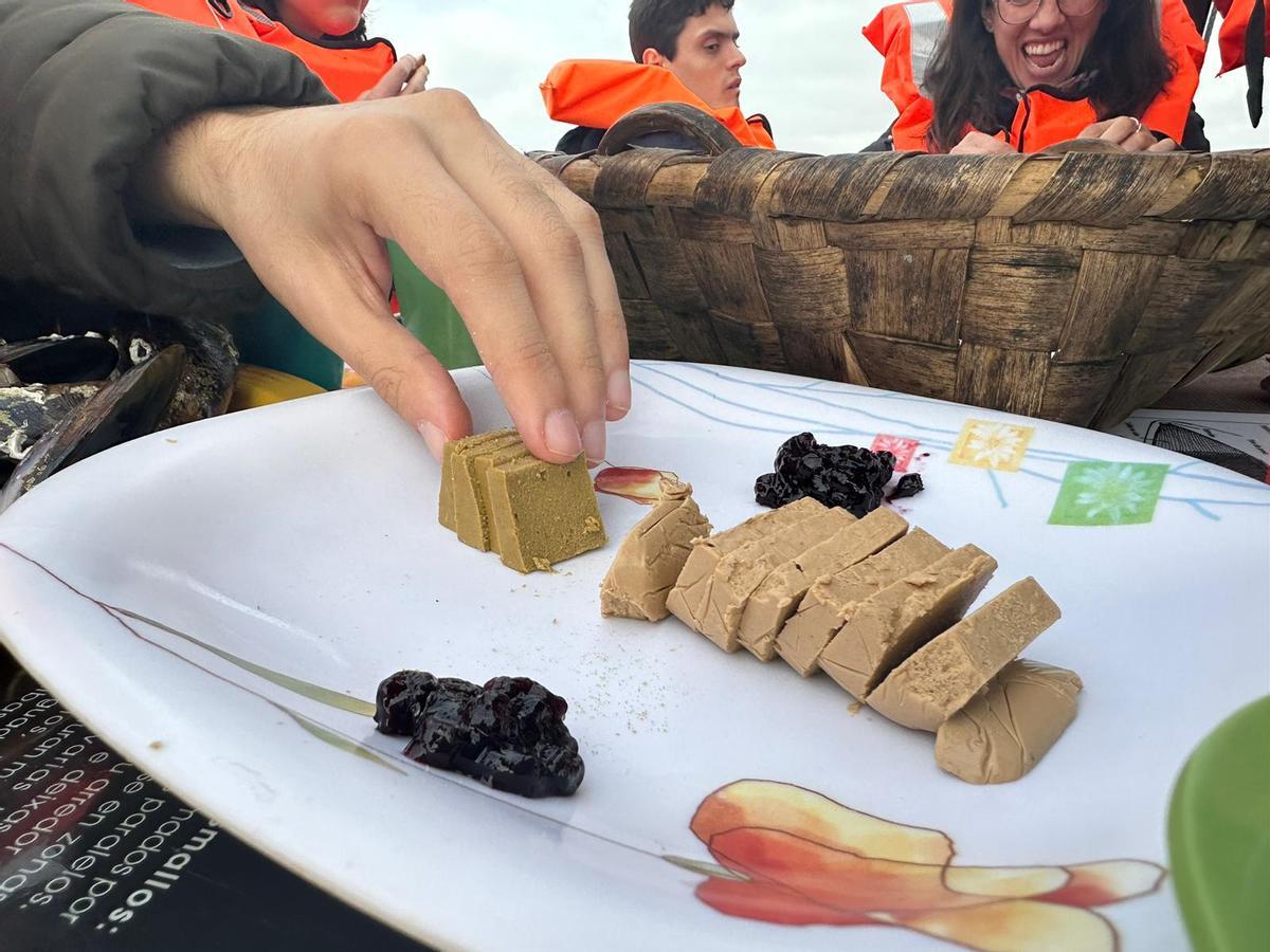 Degustación a bordo del "Chasula".