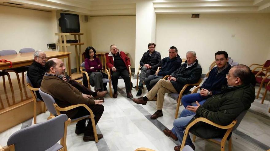 La última reunión conjunta de los representantes de las federaciones vecinales de Oviedo.
