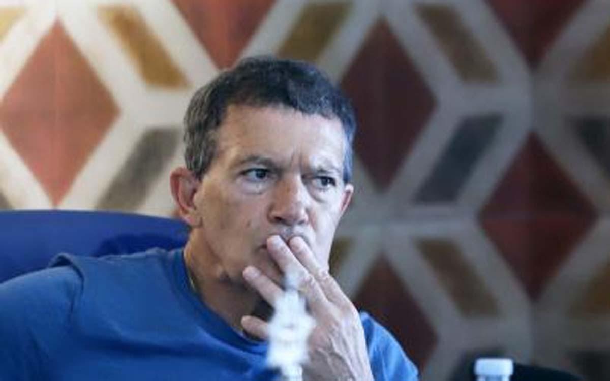 Banderas participa en el rodaje de 'Ella, una historia de amor'
