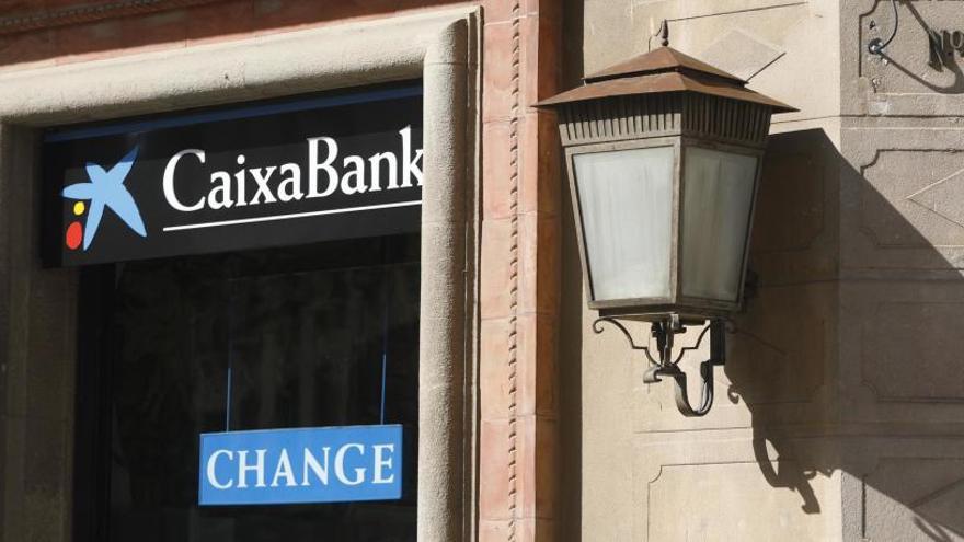 Les comissions impulsen un 2% els ingressos recurrents de la banca