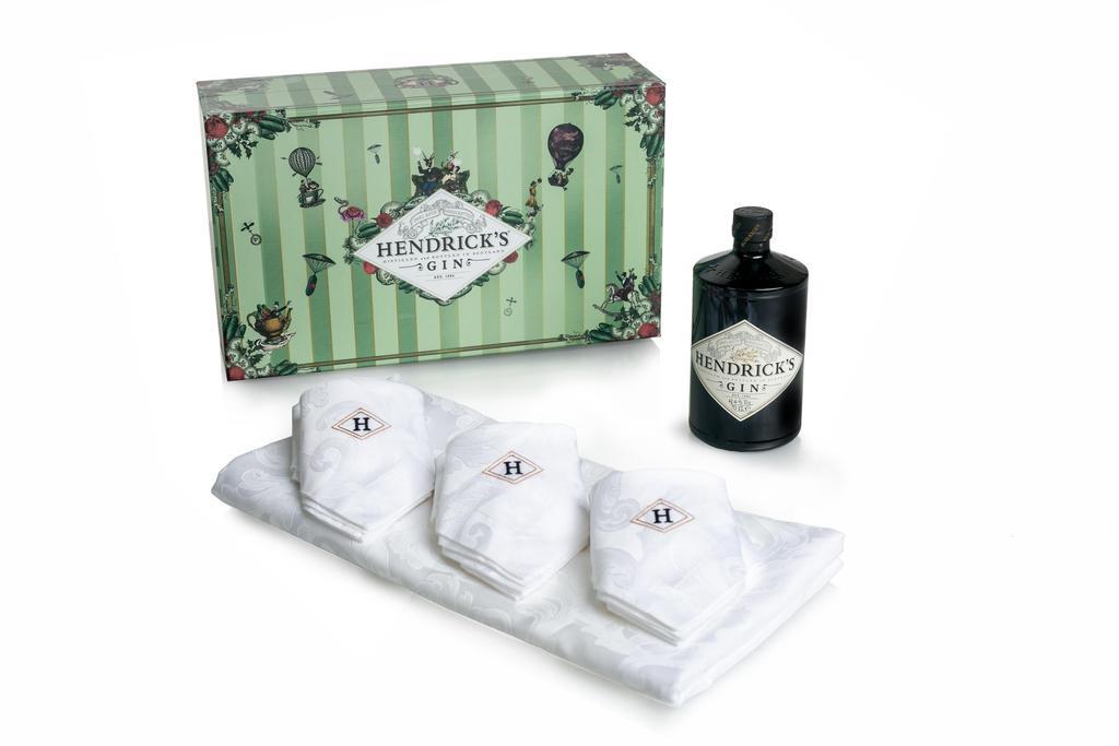 PAcl de hendrick's para Navidad