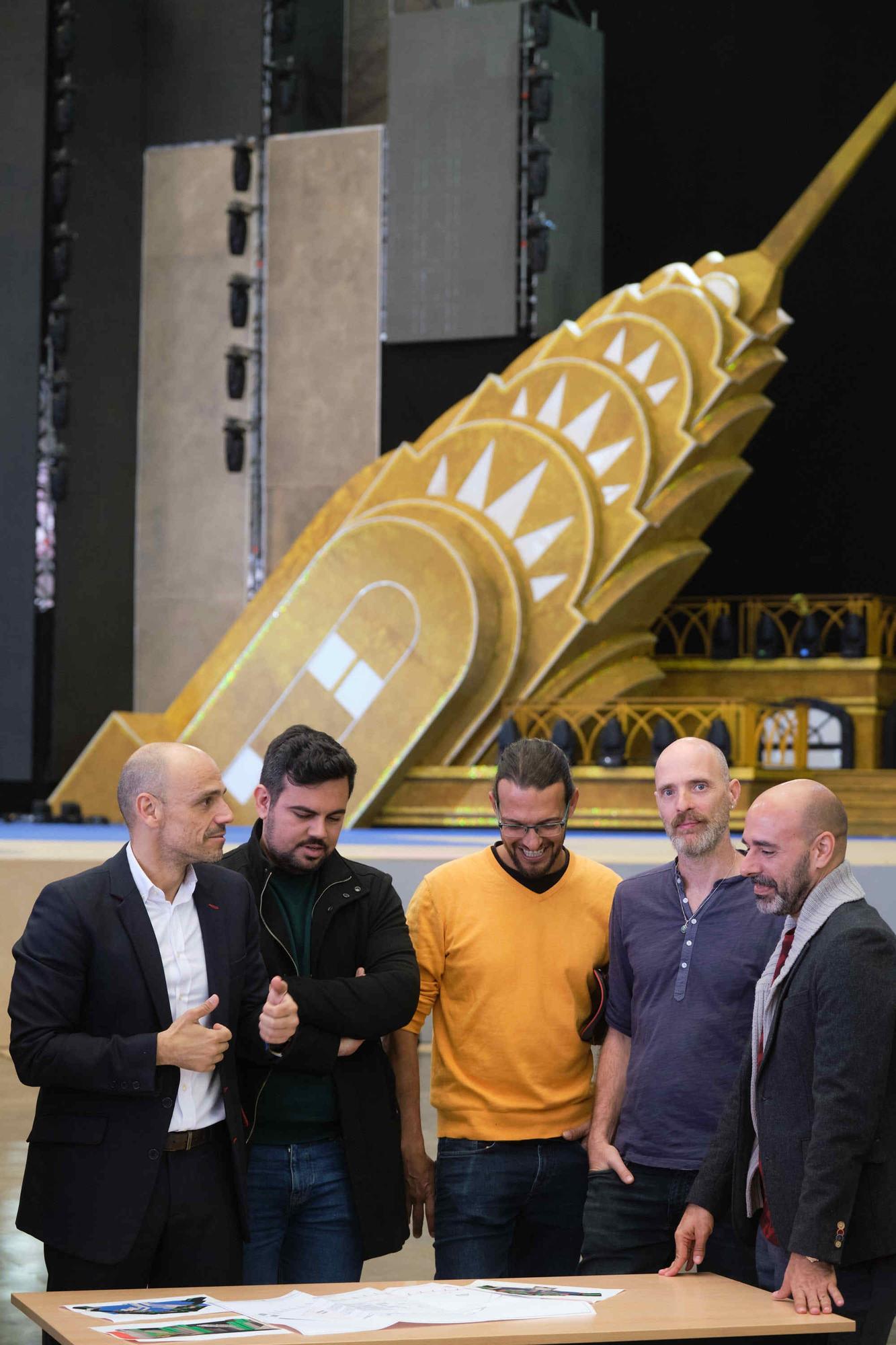 Visita al recinto ferial para ver cómo está el escenario del Carnaval de Santa Cruz de Tenerife 2023.