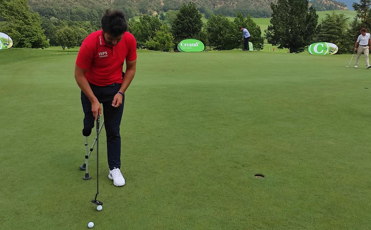El profesional de golf adaptado, Juan Postigo, hizo su primera aparición en un torneo del Alps