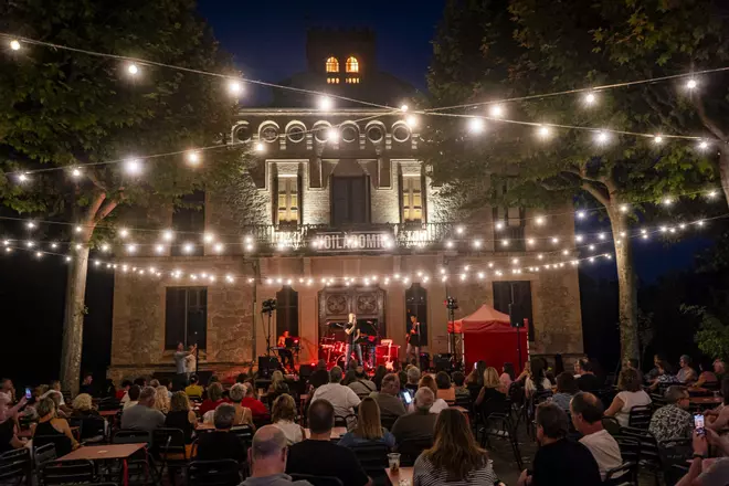 Concert de Vintage a Viladomiu Nou, en el marc del cicle Voilàdomiu