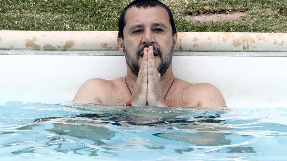 Salvini visita una propiedad de la mafia italiana confiscada en Siena