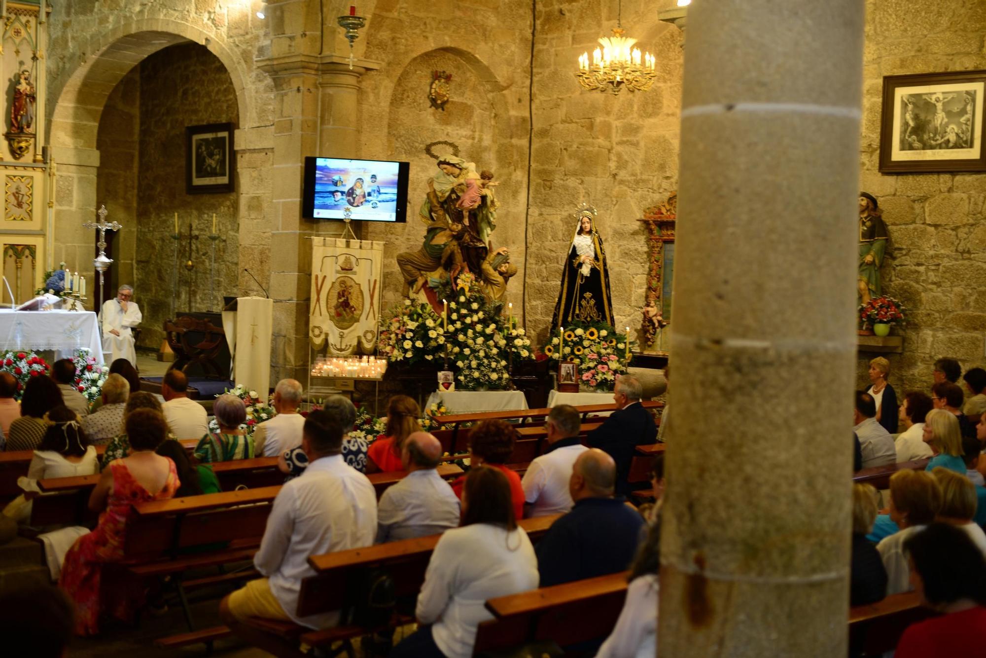 Las celebraciones en honor a la Virgen del Carmen en O Morrazo. La procesión en Bueu
