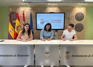 Benavente renueva el convenio con la USAL para la Universidad de la Experiencia