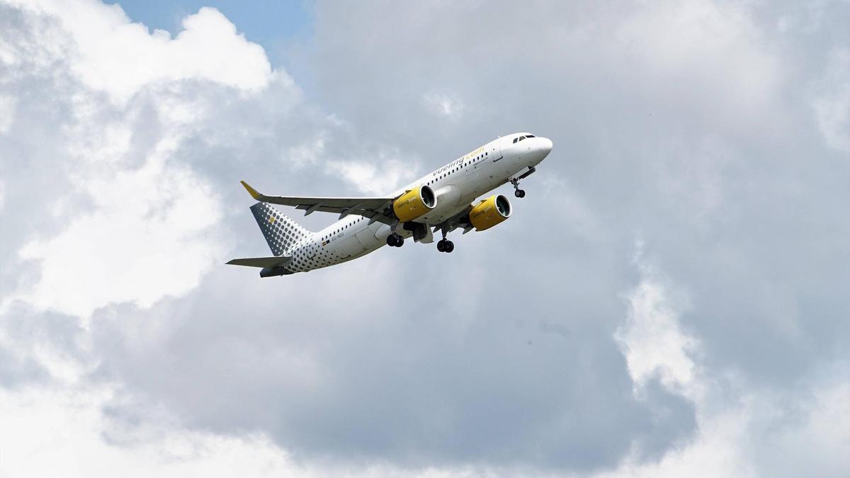 Lavacolla entra en los planes de Zaragoza para recuperar el vuelo directo en 2027