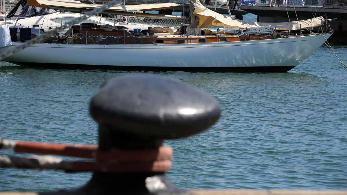 Trobat un cadàver surant en aigües del Port Vell de Barcelona