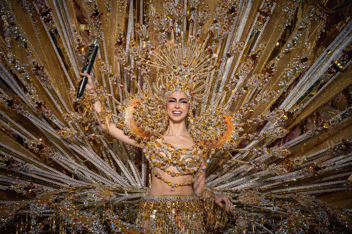 La coronación de Carla Castro La coronación de Carla Castro