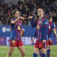 Kika y Serrajordi celebran un gol a lo Hannah Montana