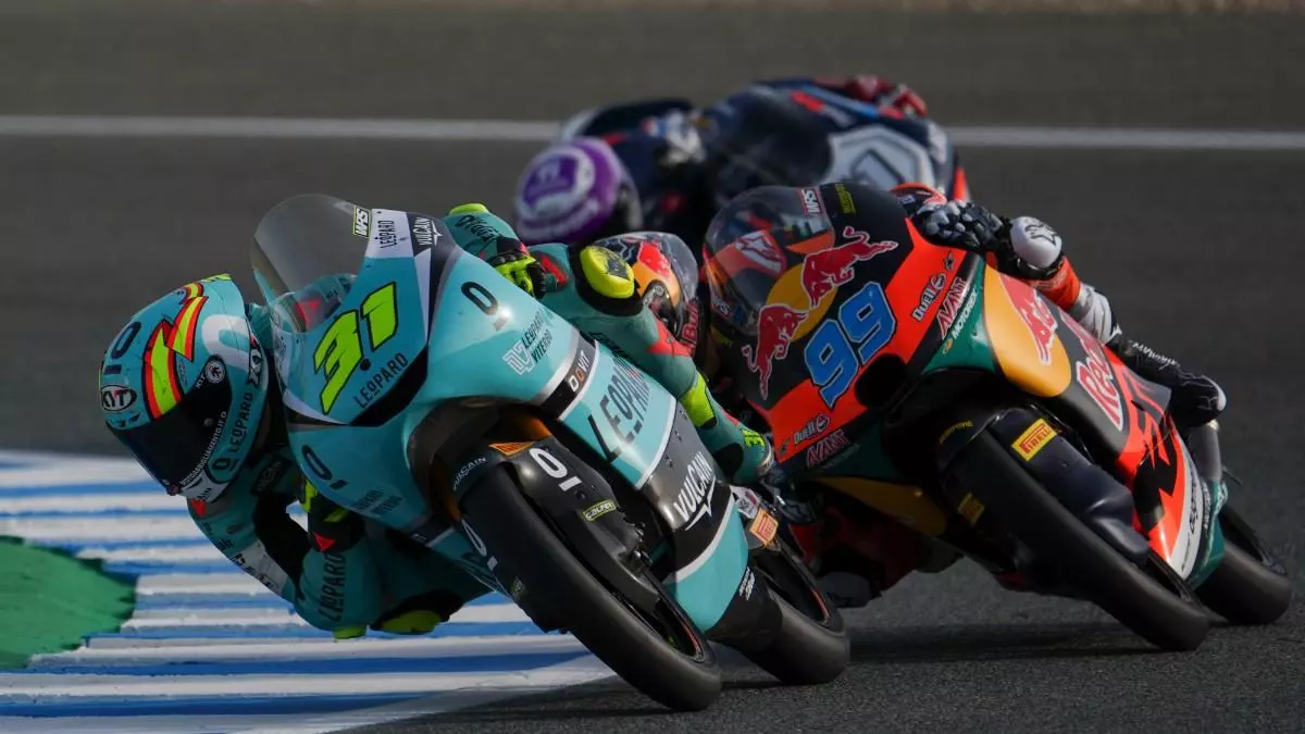 Rueda domina en el estreno en Jerez
