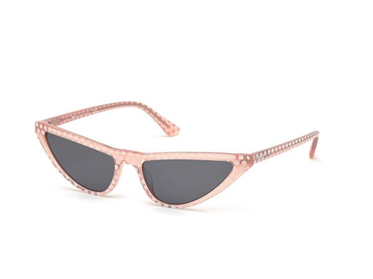 Gigi Hadid y Hailey Baldwin ya se han sumado a las 'tiny sunglasses'