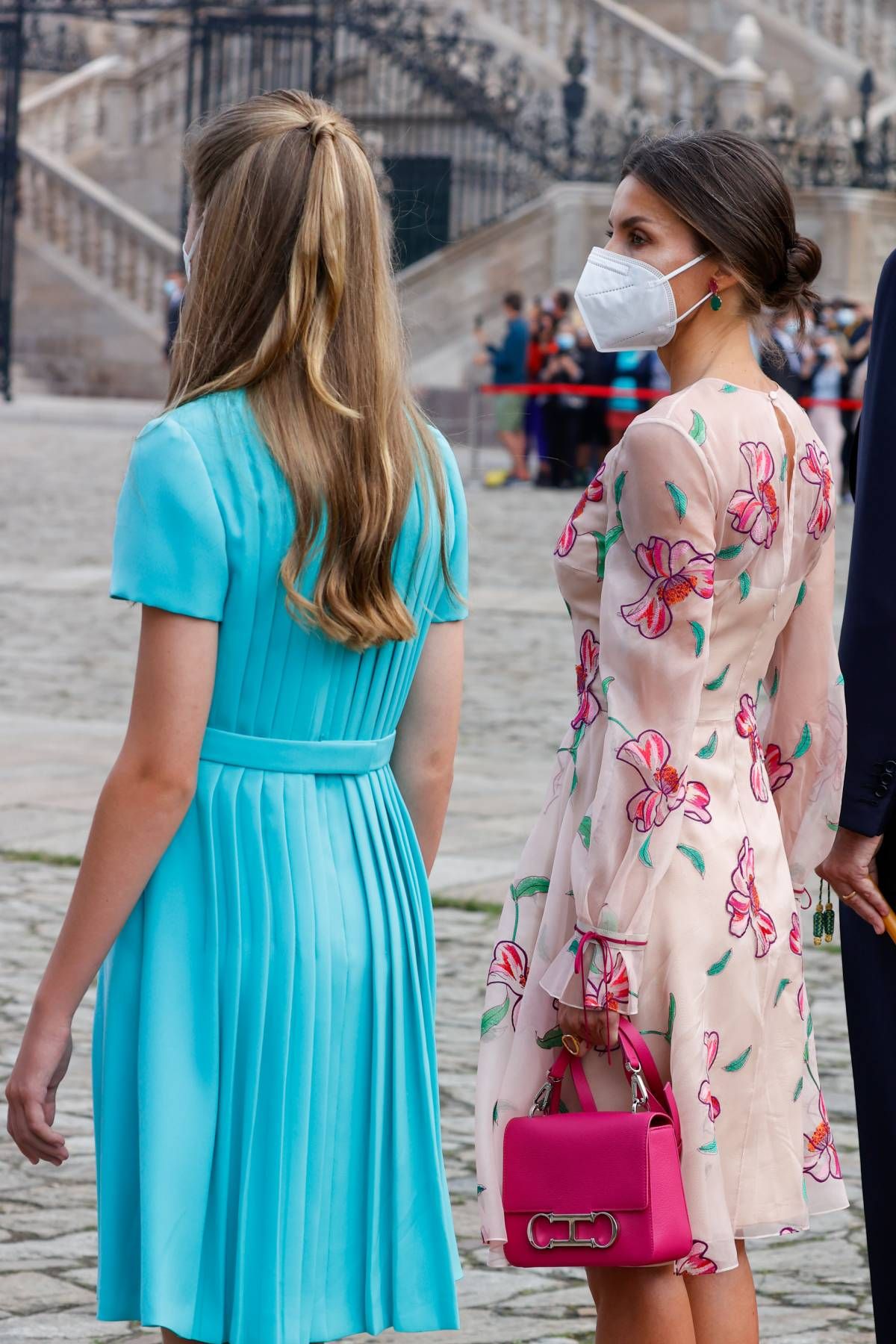 La infanta Sofía con la reina Letizia en Galicia
