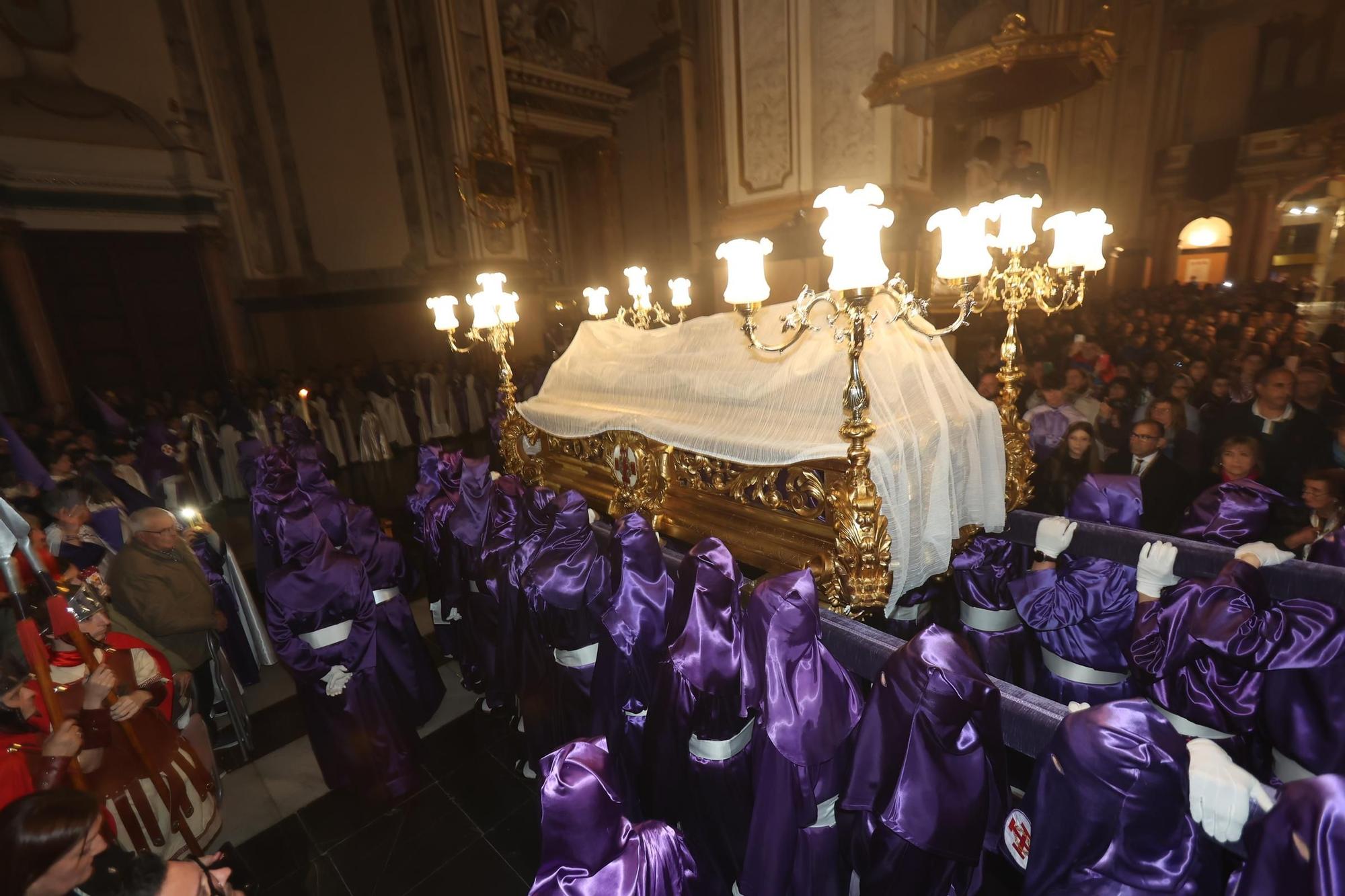 Las imágenes de la procesión del Santo Entierro en Vila-real