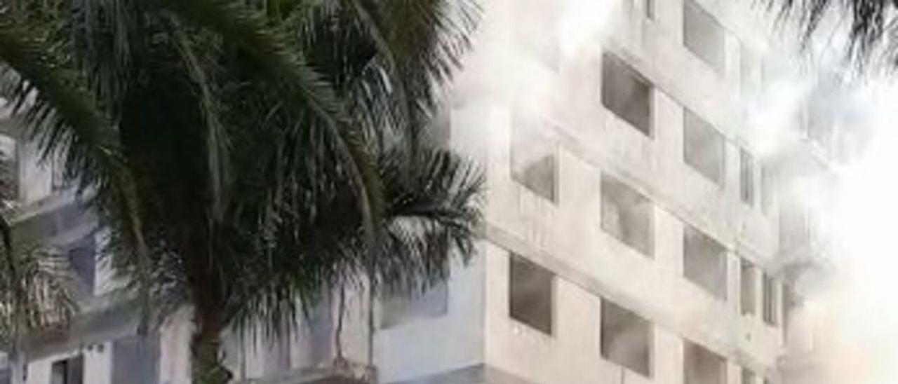 Incendio en el edificio Iders, el miércoles pasado.