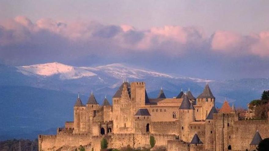 A només 3 hores de Manresa: l'espectacular joia de vuit fortaleses al costat de Catalunya que acaba de conquerir la UNESCO