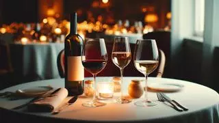 El vino interminable en un restaurante de Canarias: "La comida nunca llegó pero la bebida no faltó"