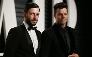 Ricky Martin anuncia "¡estamos embarazados!" y le llueven las críticas