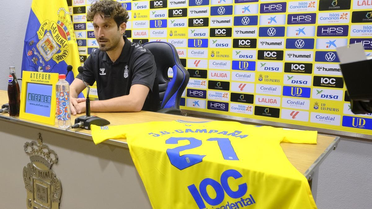 Presentación oficial del último fichaje de la UD Las Palmas José Campaña