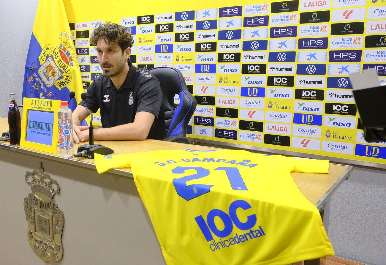 Presentación oficial del último fichaje de la UD Las Palmas José Campaña