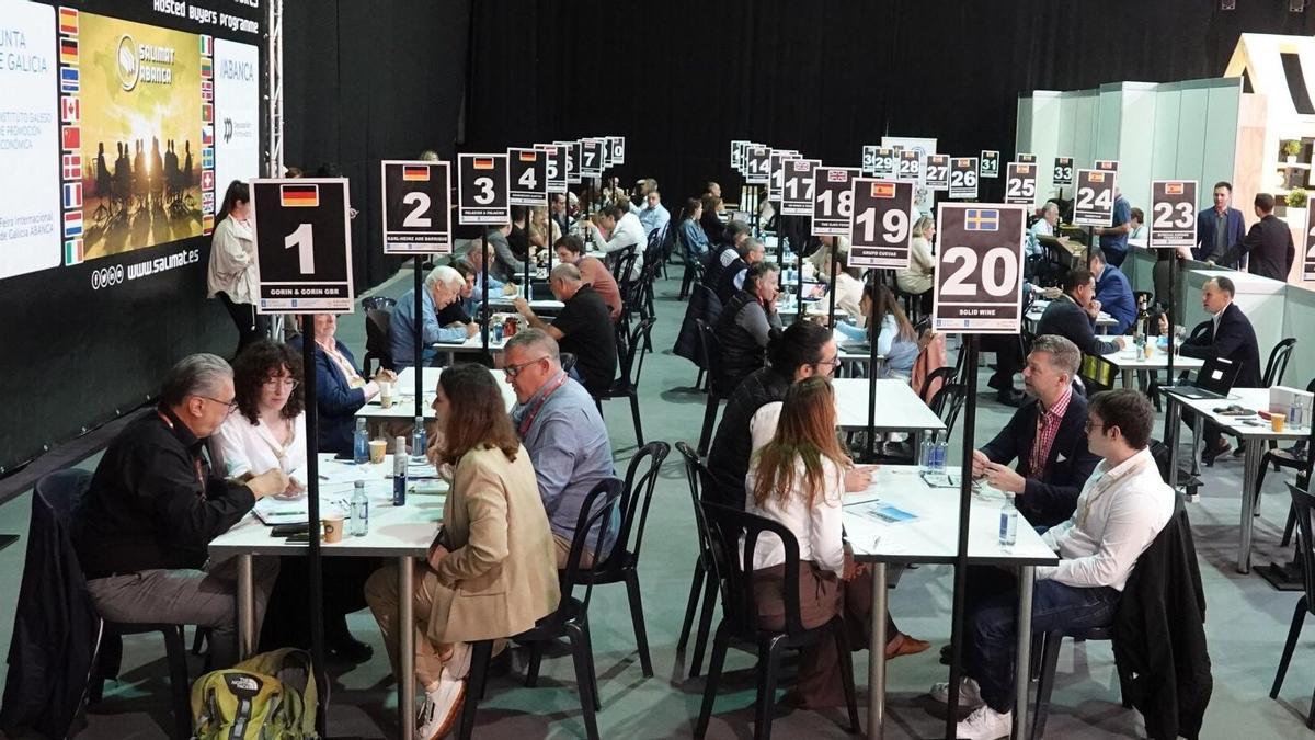 Reuniones de negocio en Salimat en la edición del año pasado.
