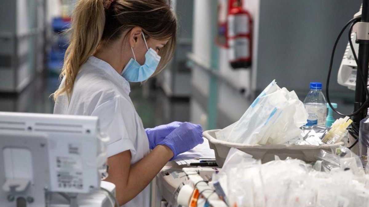 Las enfermeras denuncian sobrecarga laboral.