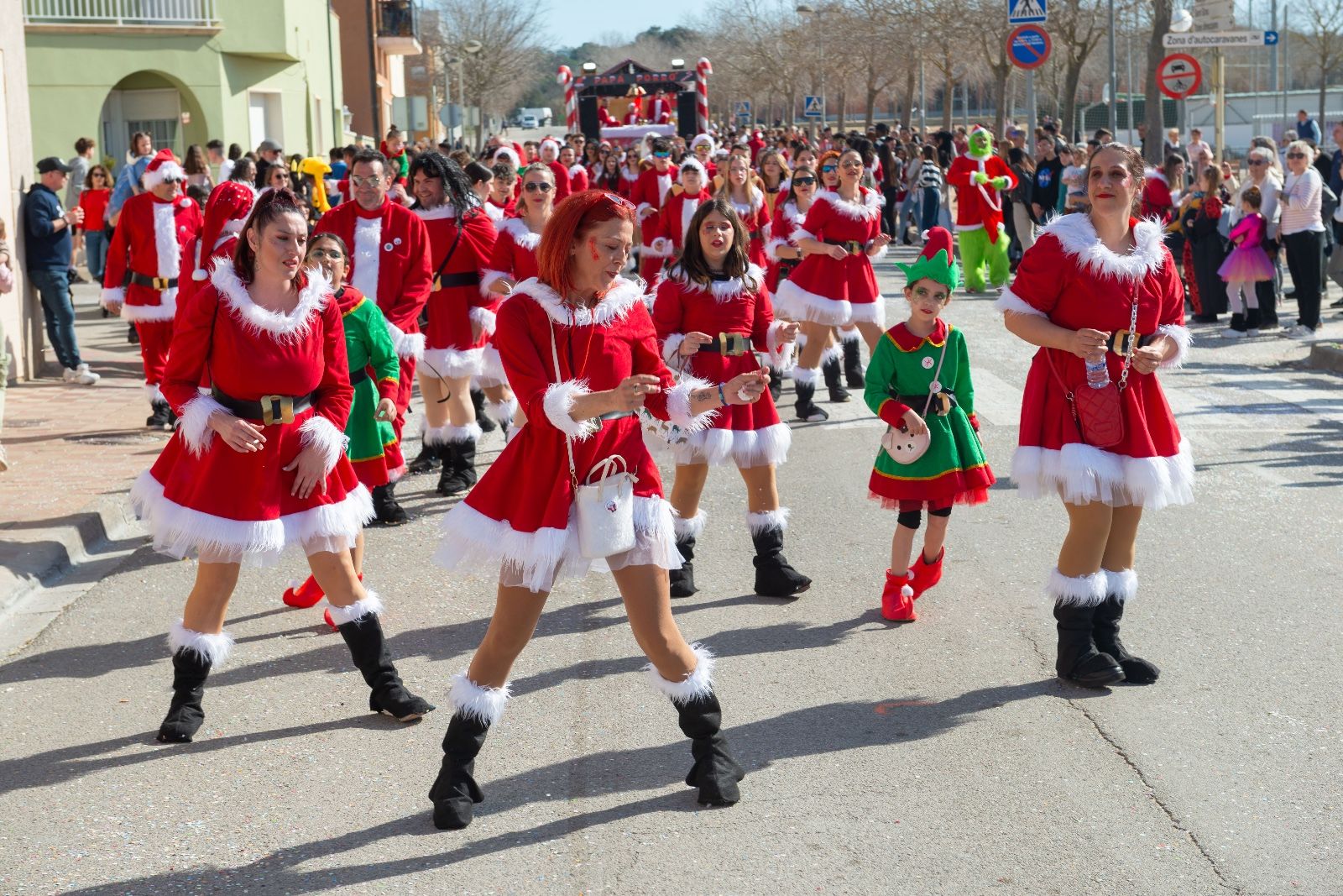 El Carnaval de Llagostera finalitza amb la seva Rua