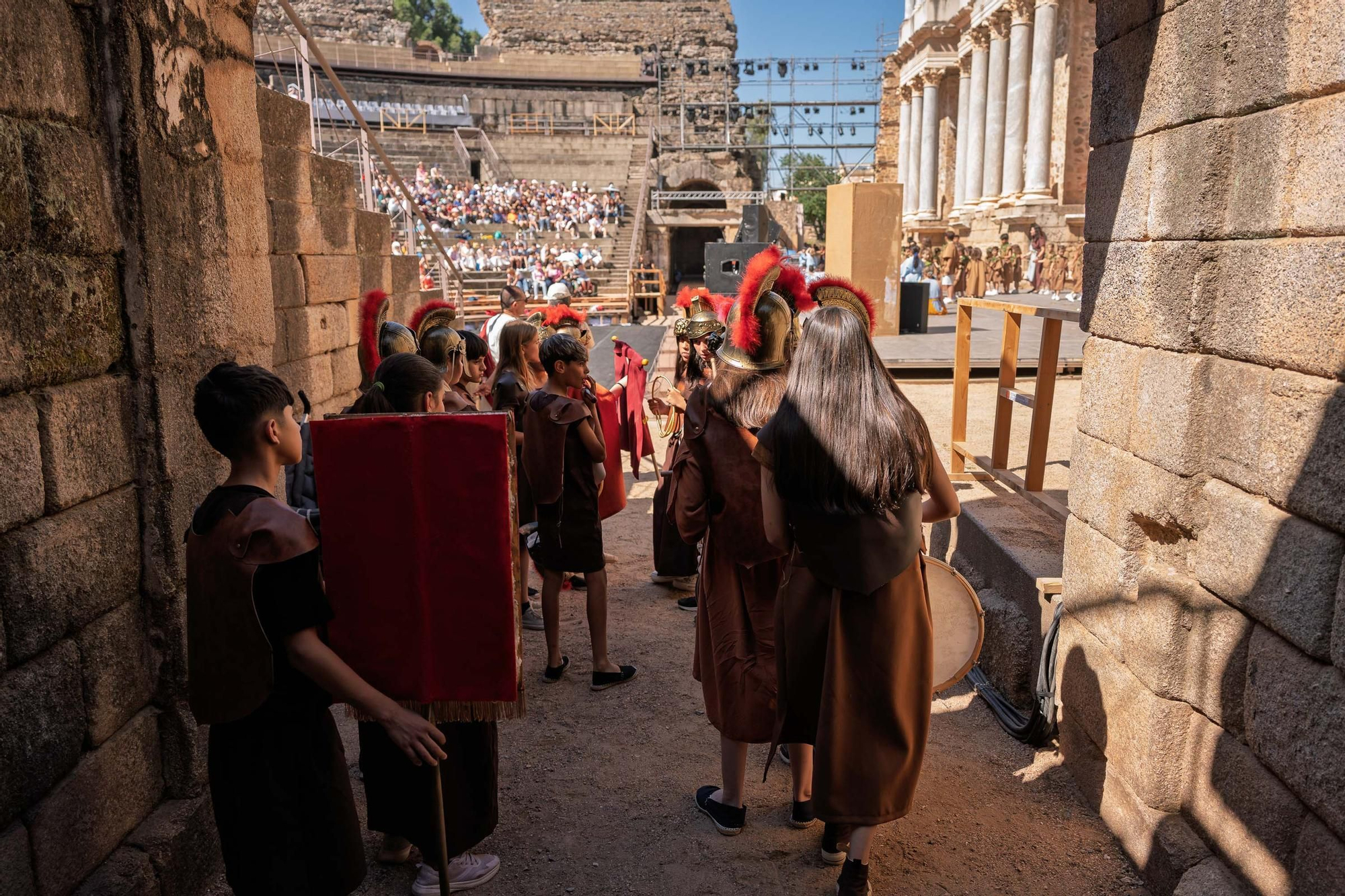 Fotogalería | Los escolares toman el Teatro Romano en Emerita Lvdica