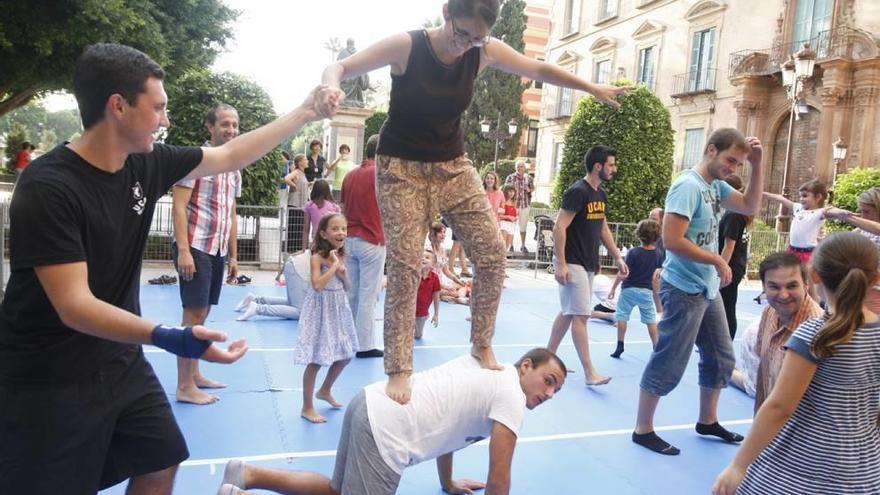 Acrobacias y piruetas en la Glorieta