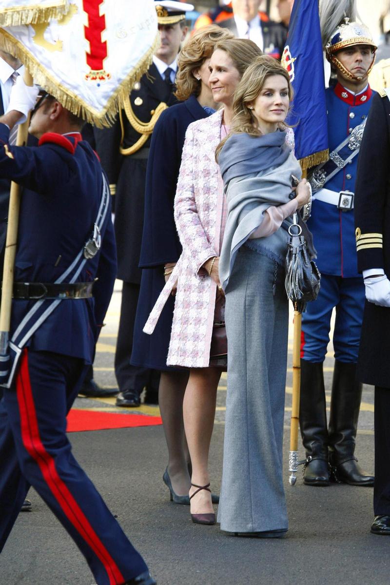 La reina Letizia, con pantalones