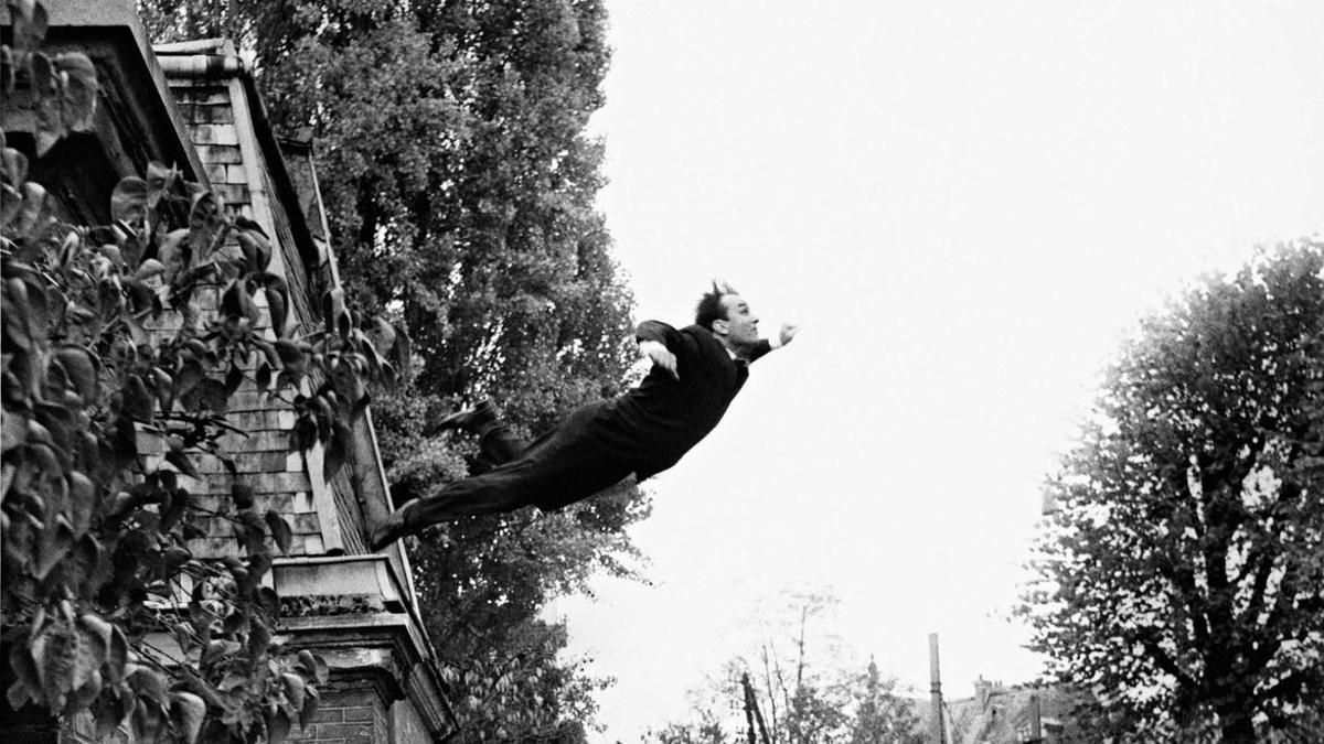 Yves-Klein-in-Palma-Ein-Sprung-ins-unendliche-Blau