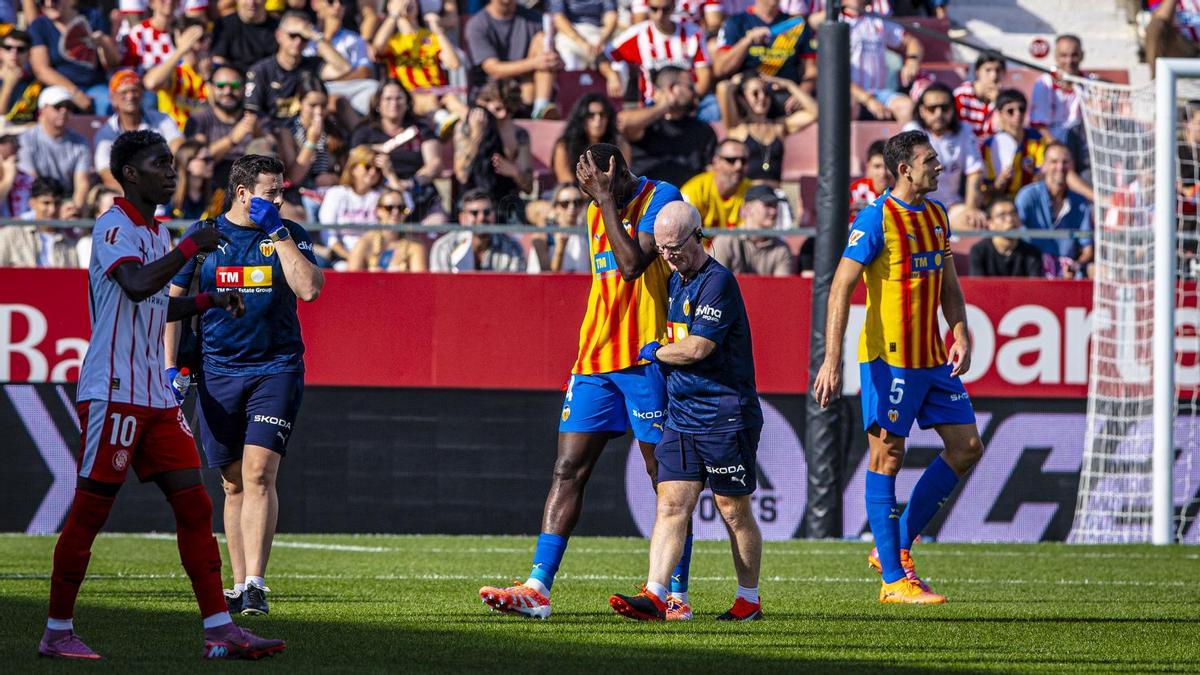 Diakhaby, cuando se debió retirar del partido en Girona