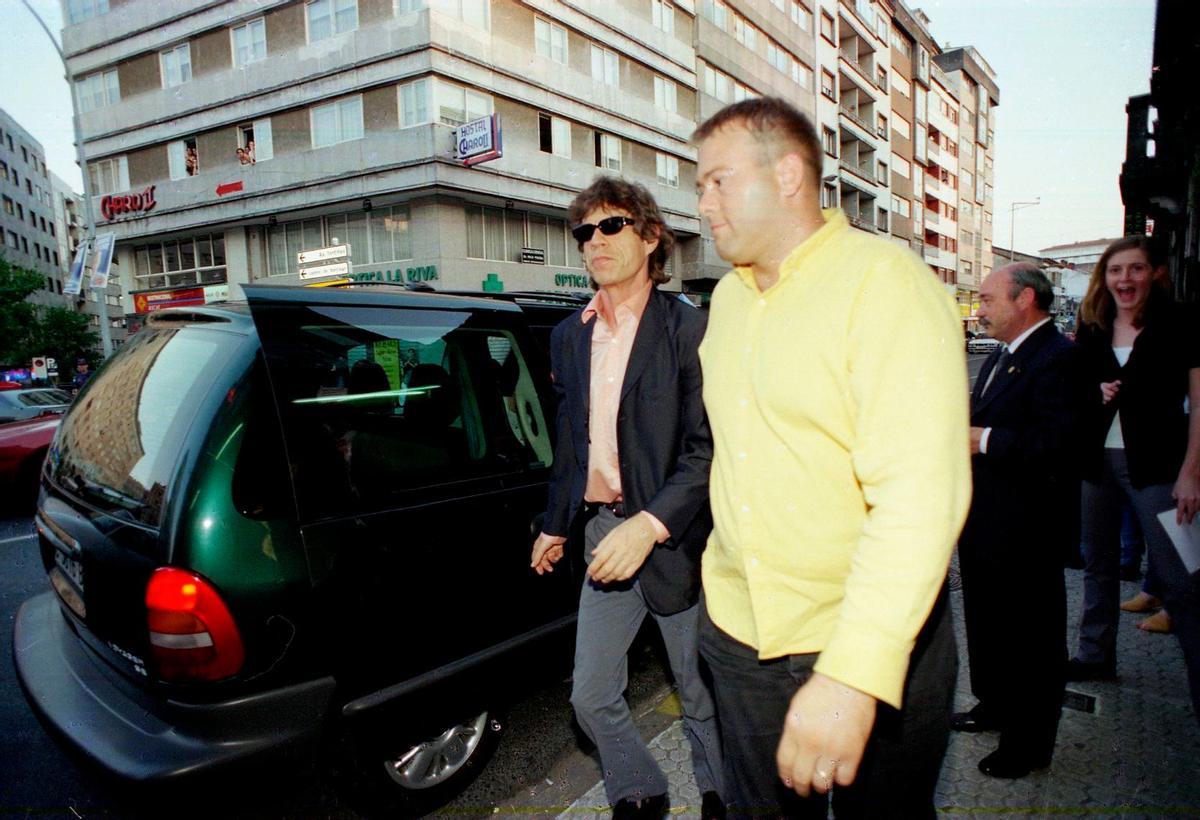 ... Cuando Mick Jagger se paseó por la avenida Rosalía de Castro como un picheleiro más