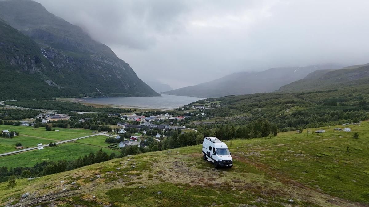 Autocaravana de la familia de l'Aleix Llovet, aquests dies d'octubre a Noruega