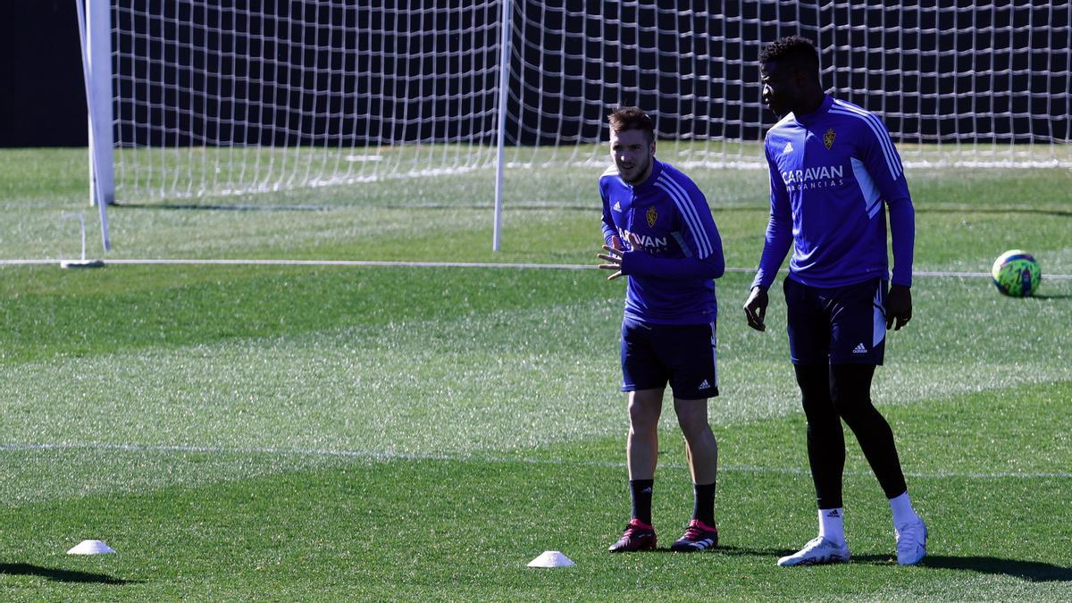 Vada y Gueye en el entrenamiento de este sábado.