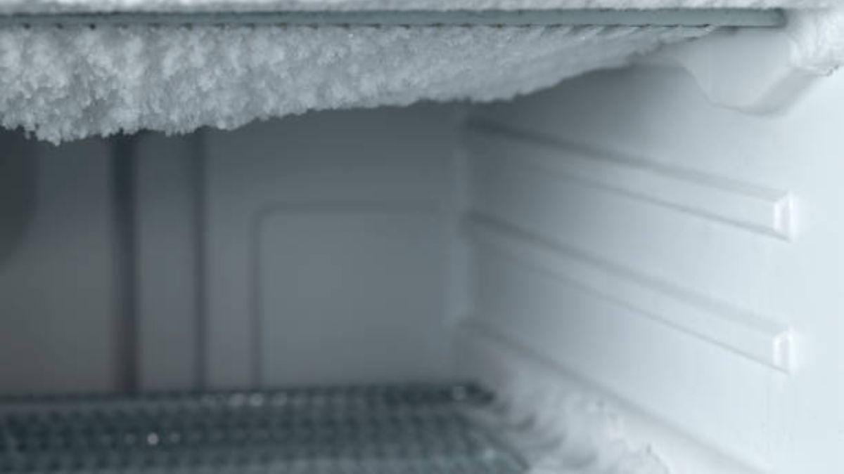 Así es como podrás eliminar el hielo de tu congelador