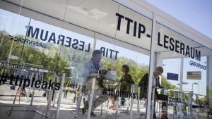Sala de lectura de documentos del TTIP filtrados por Greenpeace, instalada en Berlín, el pasado 2 de mayo.