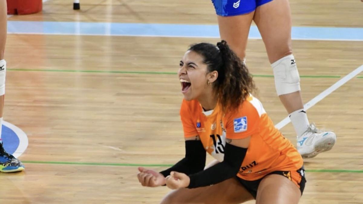 Carlota es una de las referencias del equipo de Francis Hernández