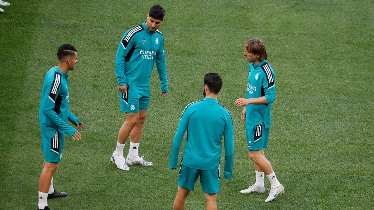 Marco Asensio y Dani Ceballos, junto a Isco y Modric