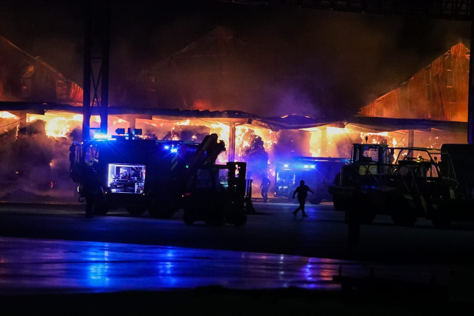 Incendio en las instalaciones de Cobadu en Zamora