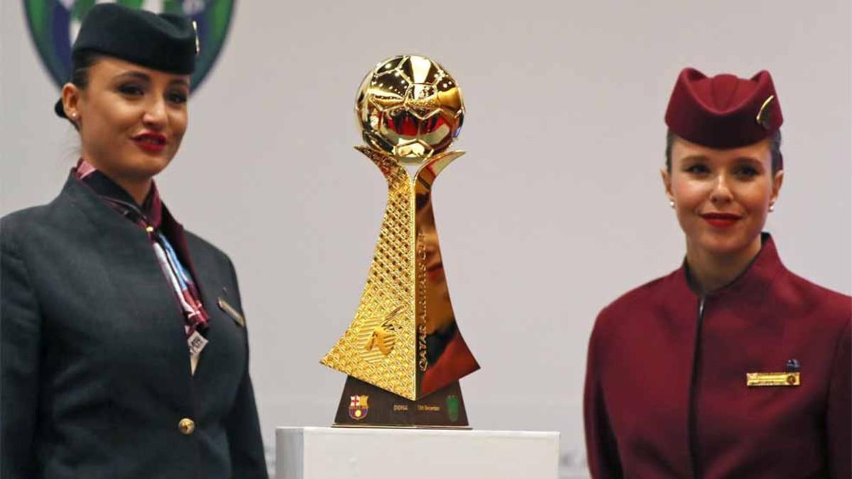 El amistoso entre el Al-Ahli Saudi FC y el FC Barcelona tendrá como premio esta copa para el ganador